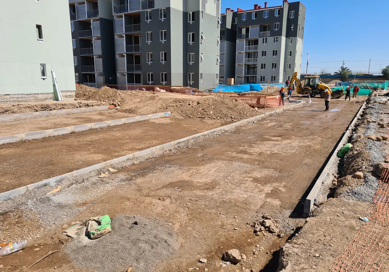 Urbanización en ejecución en Obra Antumapu
