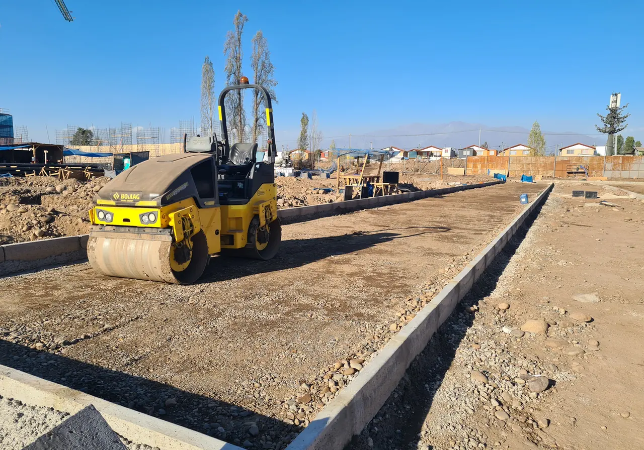 Compactación de calzada en La Vara
