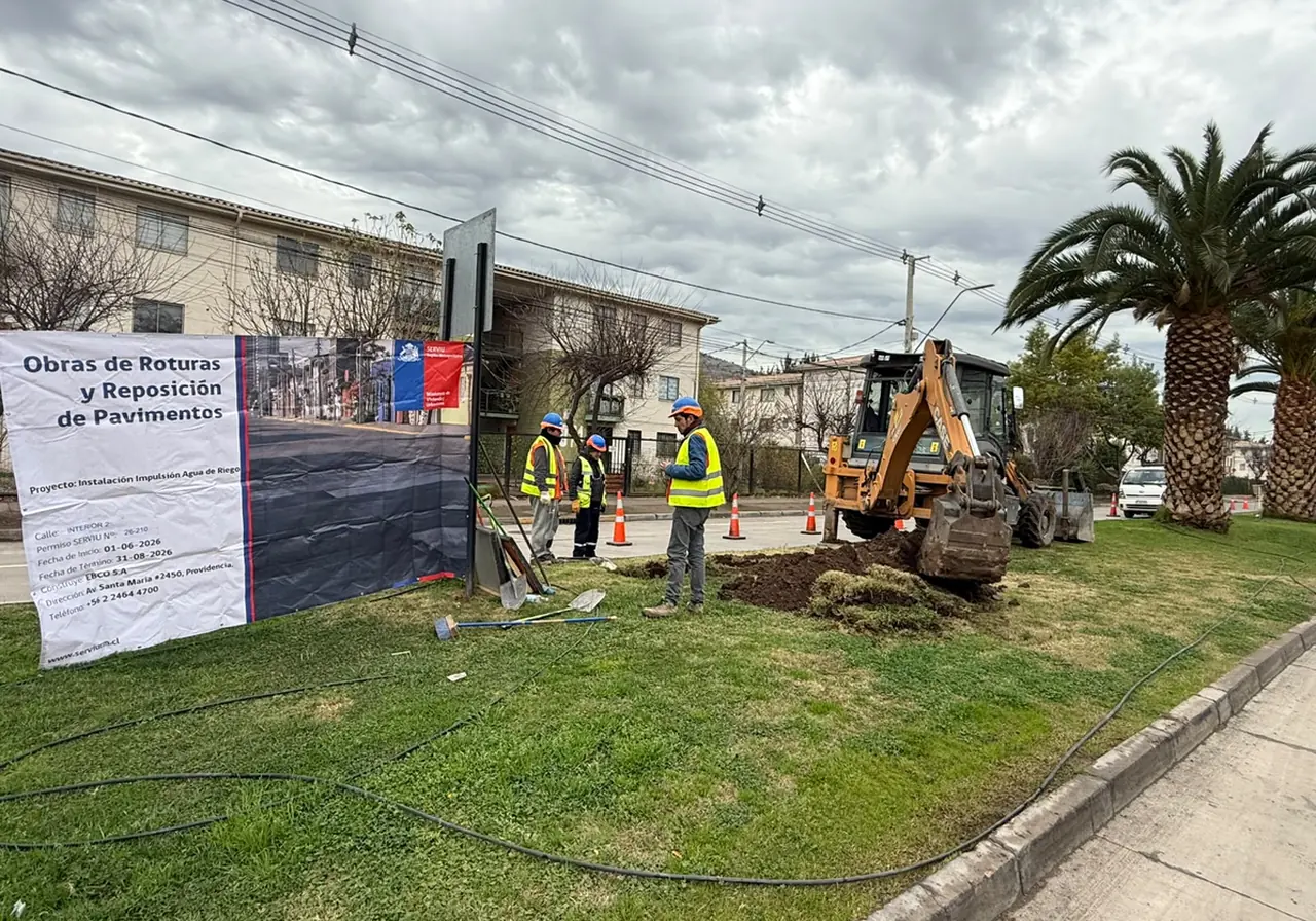 Inicio de obras de red de agua en Cerro Renca
